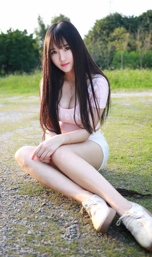 护士妻子列车中的意外纠缠
